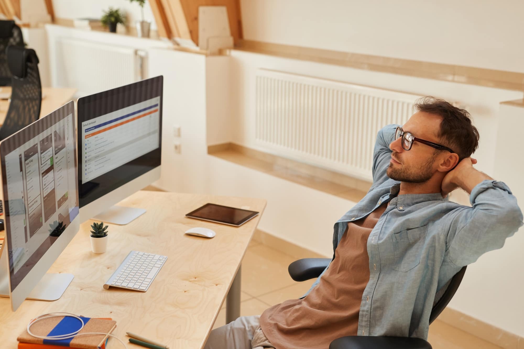 Contractor vs. Fulltime Employment — Which Is Better for Software